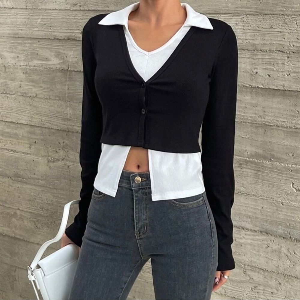 Color block Ribbed Knit Top - Picture 2 of 3